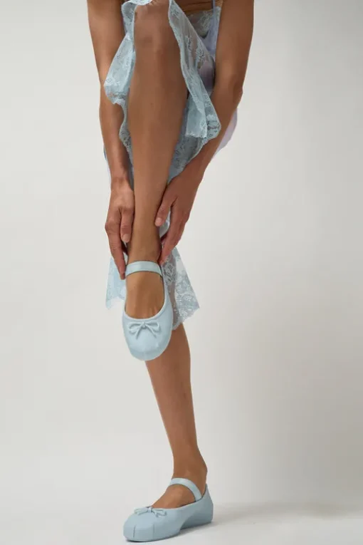 Sophie in Pearly Blue