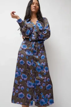 Stella Dress in Violet Roses