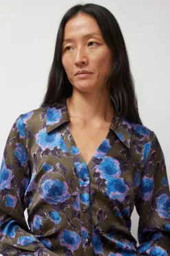 Stella Dress in Violet Roses