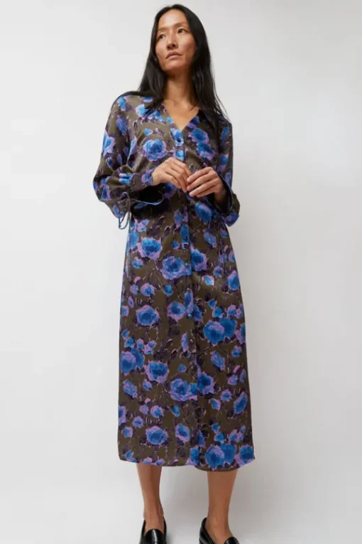Stella Dress in Violet Roses