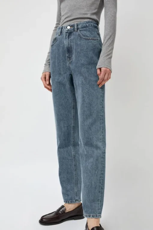 Straight Fit Denim in Mid Blue