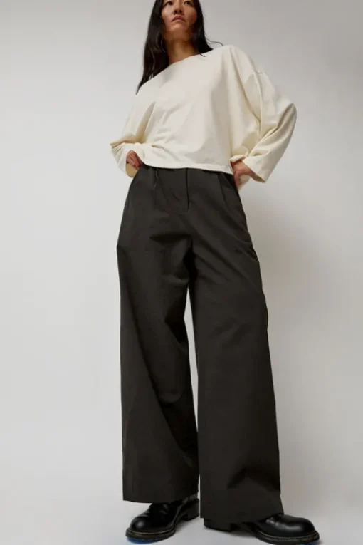 Straight Trousers in Dark Grey