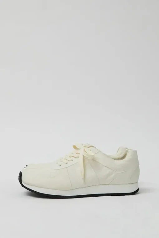 Tabi Trainer Rebirth in White