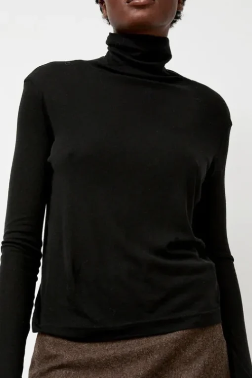 Thin Ribbed Roll Neck Top in Black