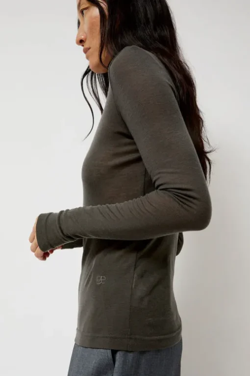 Thin Ribbed Roll Neck Top in Dark Gray