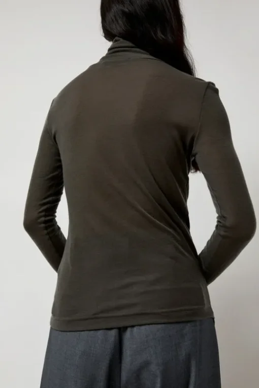 Thin Ribbed Roll Neck Top in Dark Gray