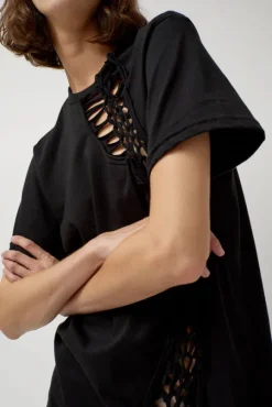 Tosh Tee in Charcoal