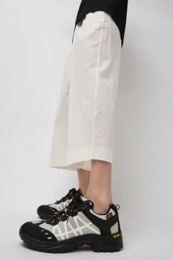 6400 Trainer in White