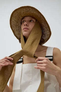 Traveller Otto Alessio Hat in Olive with Tobacco