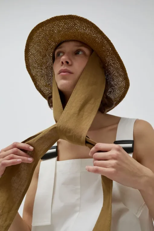 Traveller Otto Alessio Hat in Olive with Tobacco