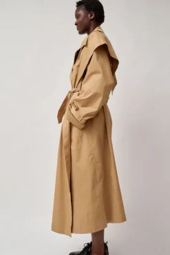Trench Coat in Beige