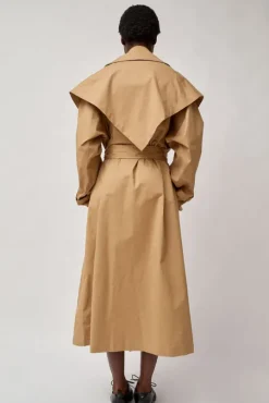 Trench Coat in Beige