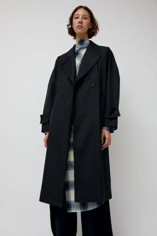 Trigonal Fall Coat in Charcoal