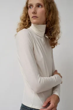 Turtleneck in Undyed