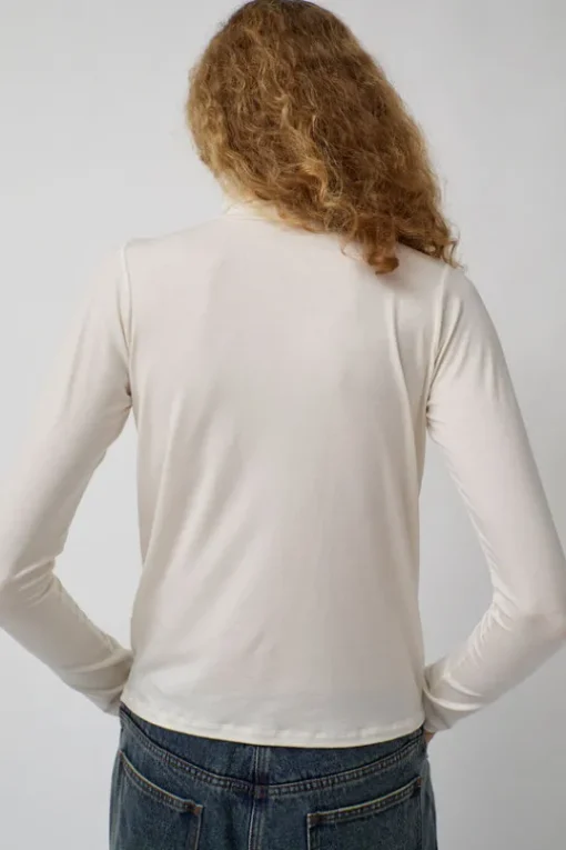 Turtleneck in Undyed