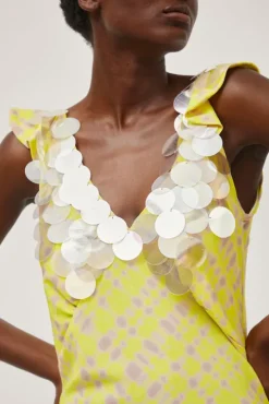 V Neck Sequin Dress in Light Yellow Plaid