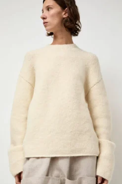Vello Crewneck in Raw White