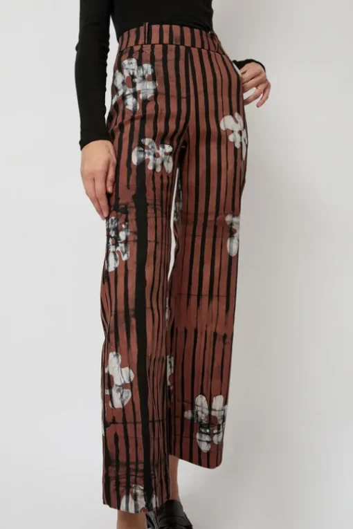 Veronica Trousers in Ruga