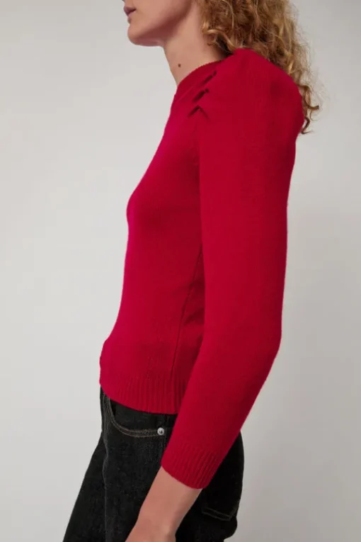 Victoria in Red
