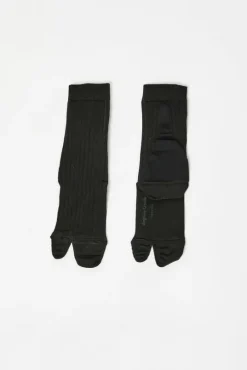 Viscose Tabi Socks in Black