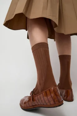 Viscose Tabi Socks in Camel
