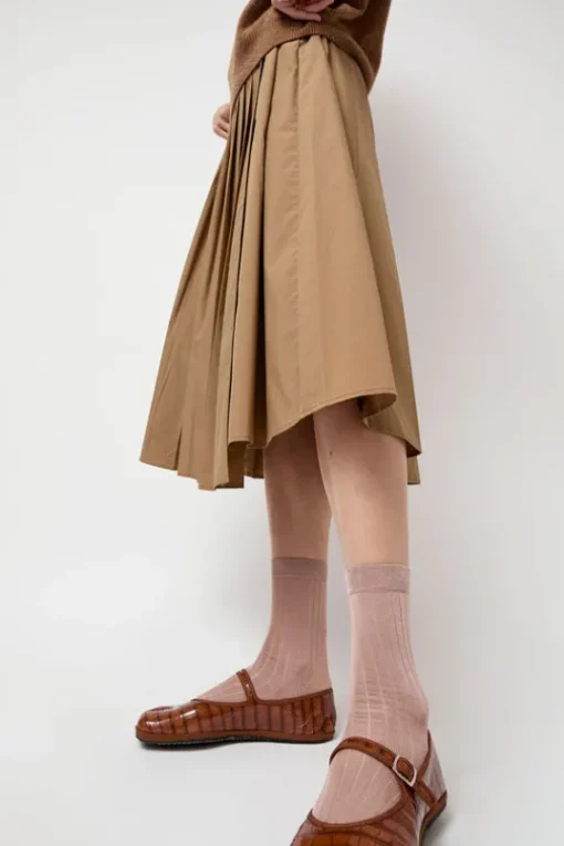 Viscose Tabi Socks in Rosewood
