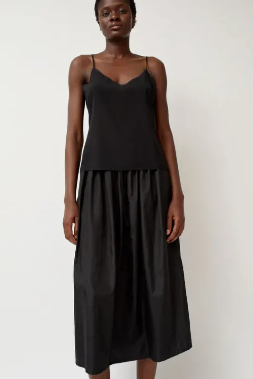 V-Neck Camisole in Black
