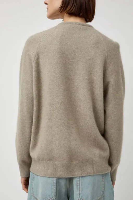 V-Neck Knit in Beige
