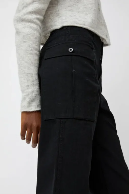 Washed Cargo Pants in Black