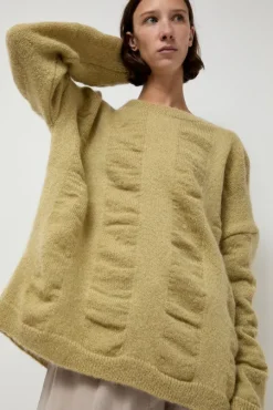 Waterfall Sweater in Lime