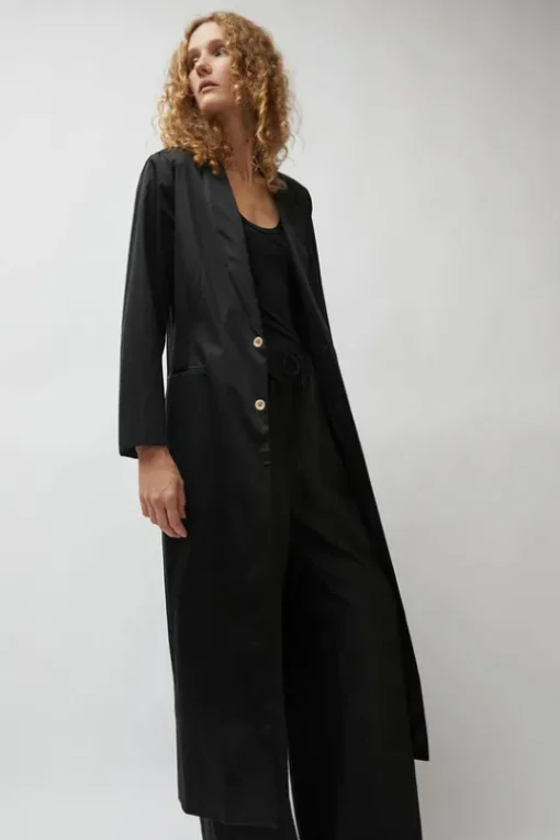 Weatherproof Long Blazer in Black
