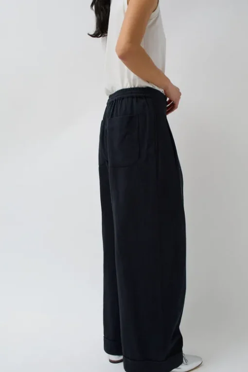 Wes Pleat Pant in Black Warp and Indigo Weft