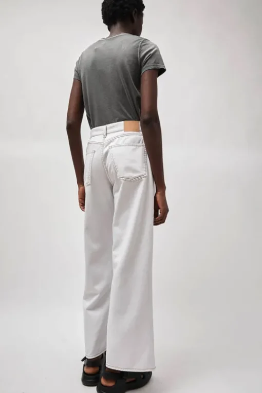 Wide Jean in Chalk White