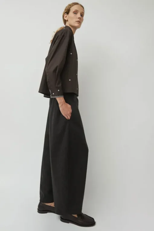 Wool Curved Pants in Java