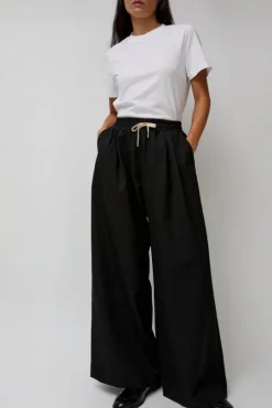 Wool Drawstring Pants in Black