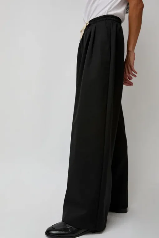 Wool Drawstring Pants in Black