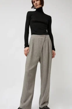 Wool Tweed Wrap Pants in Grey