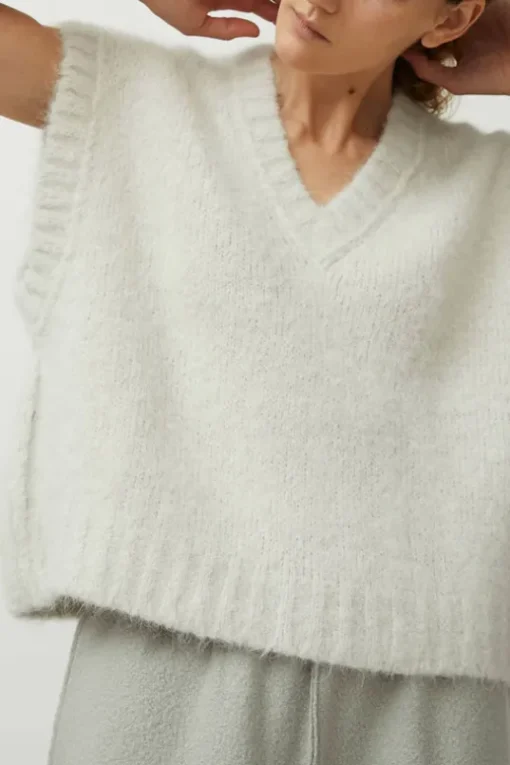 Yume Vest in Ice